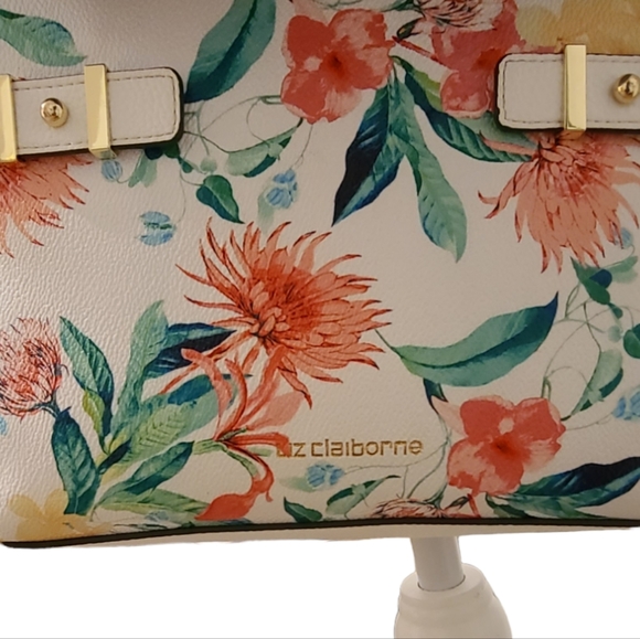 Liz Claiborne Crossbody - Picture 9 of 16